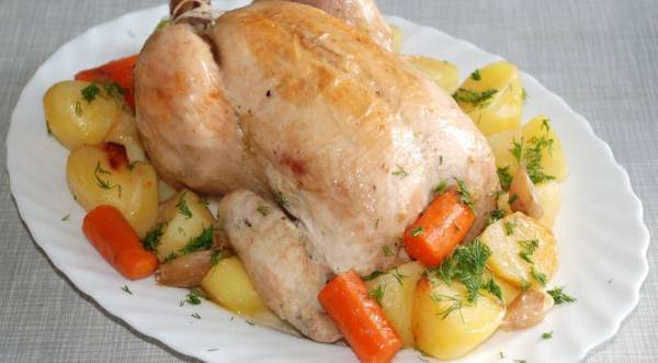 Курица с морковью и картофелем, запеченная в «рукаве», пошаговый рецепт с фото