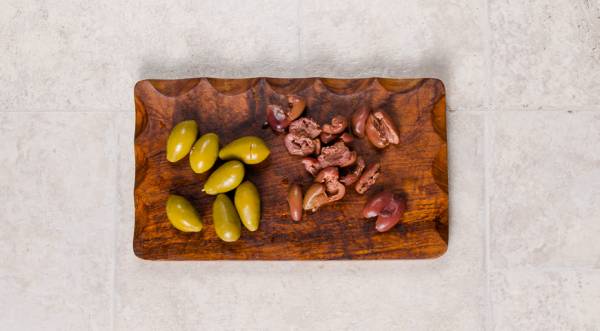 Треска, запеченная с оливками и пряными овощами, пошаговый рецепт с фото