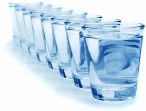 Зачем пить много воды: ученые дали ответ