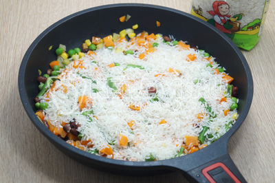 Горбуша с рисом и овощами